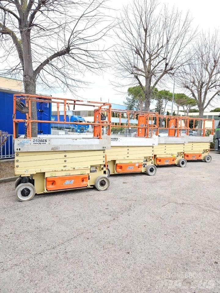 JLG 2630 ES Nůžková zvedací plošina