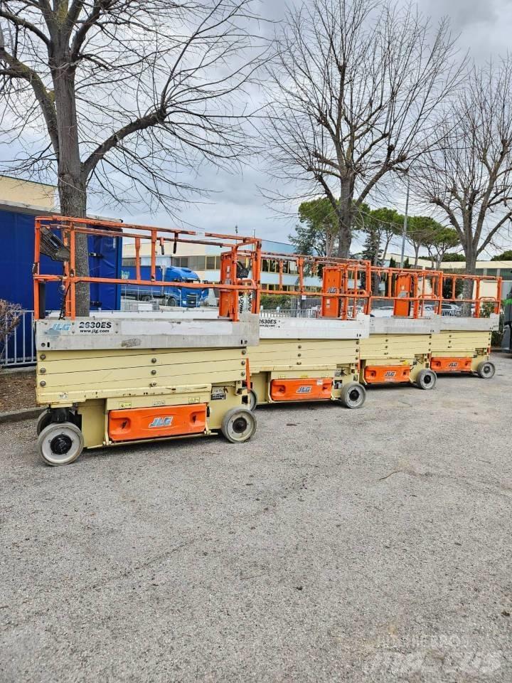 JLG 2630 ES Nůžková zvedací plošina