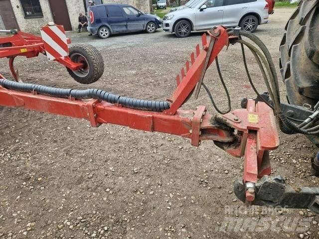 Kverneland CTC Hloubkové kypřiče