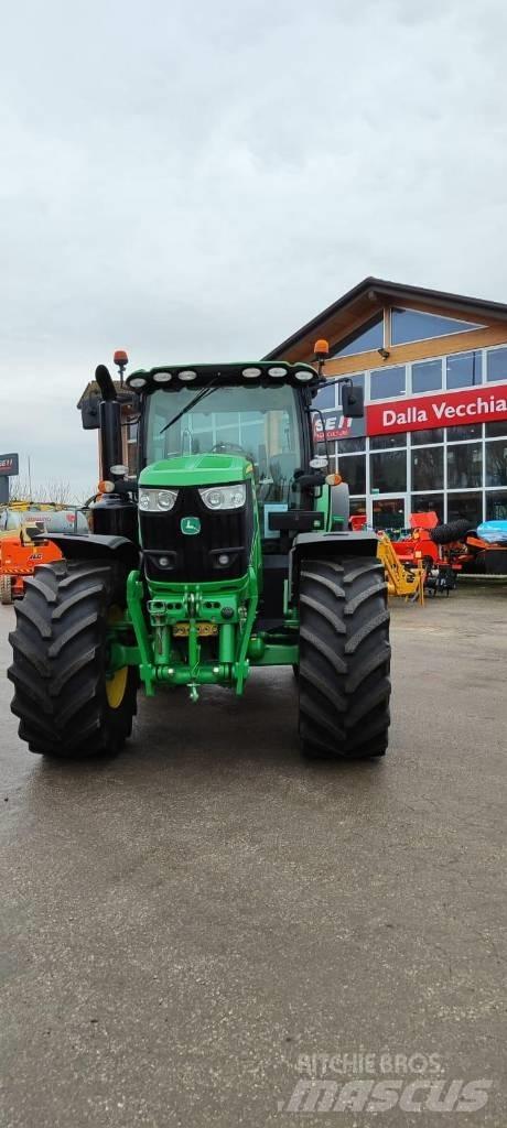 John Deere 6175 R Traktory