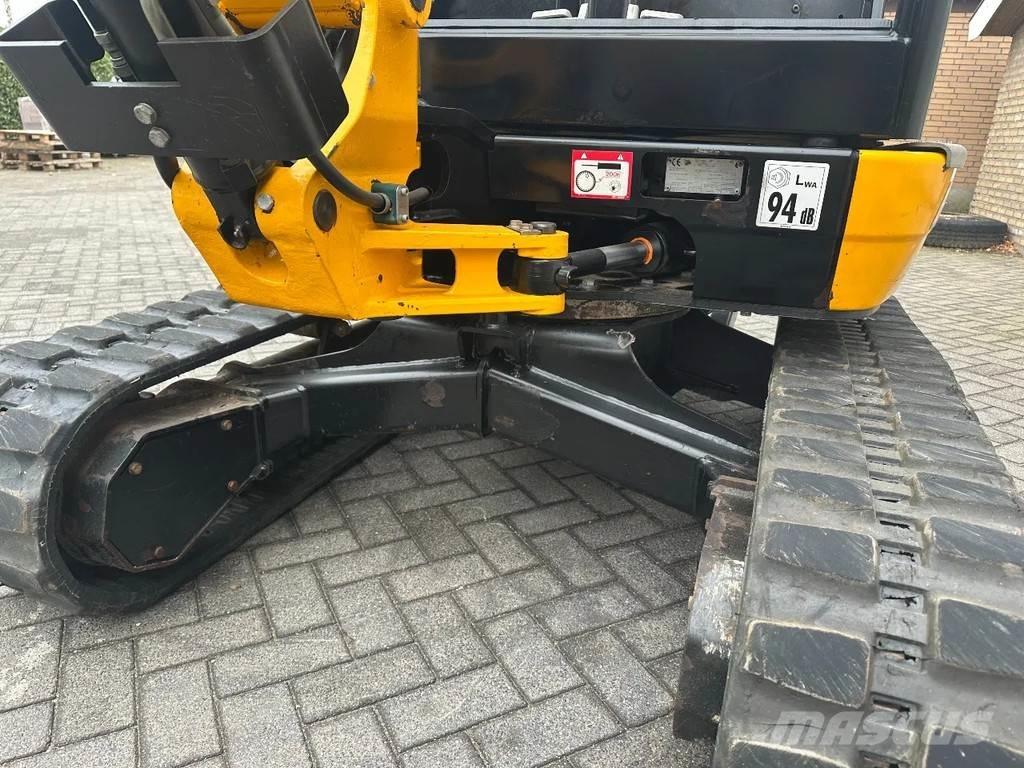 JCB 8026 CTS Mini rýpadla < 7t