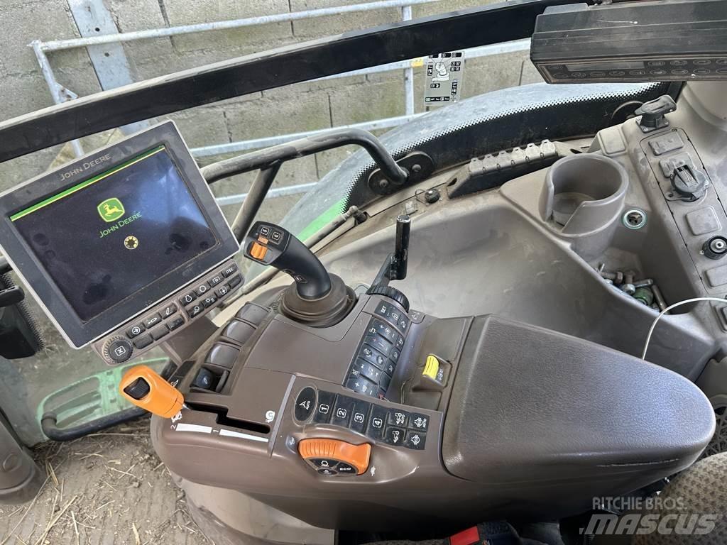 John Deere 6R 120 Traktory