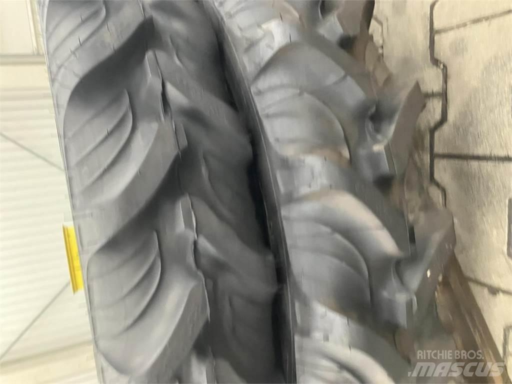 Taurus 230/95R36 Pneumatiky, kola a ráfky