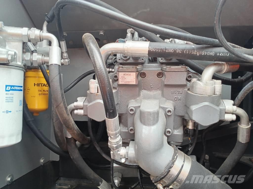 Hitachi ZX 200 Pásová rýpadla