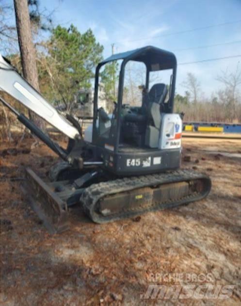 Bobcat E45 Mini rýpadla < 7t