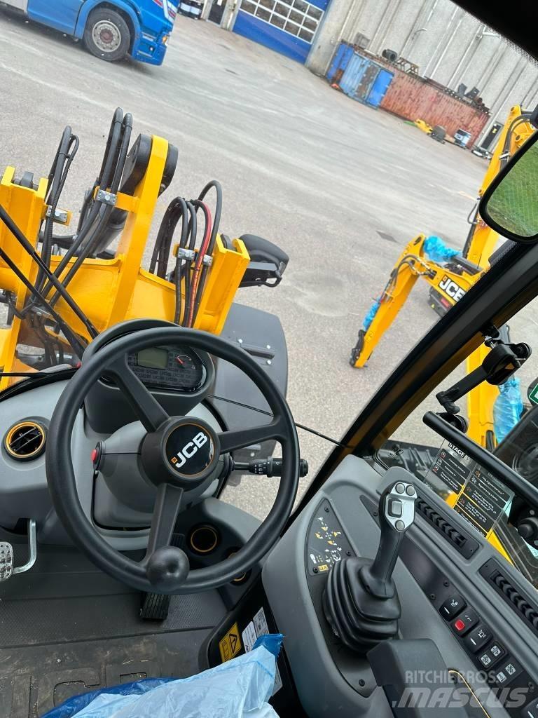 JCB 407 Kolové nakladače