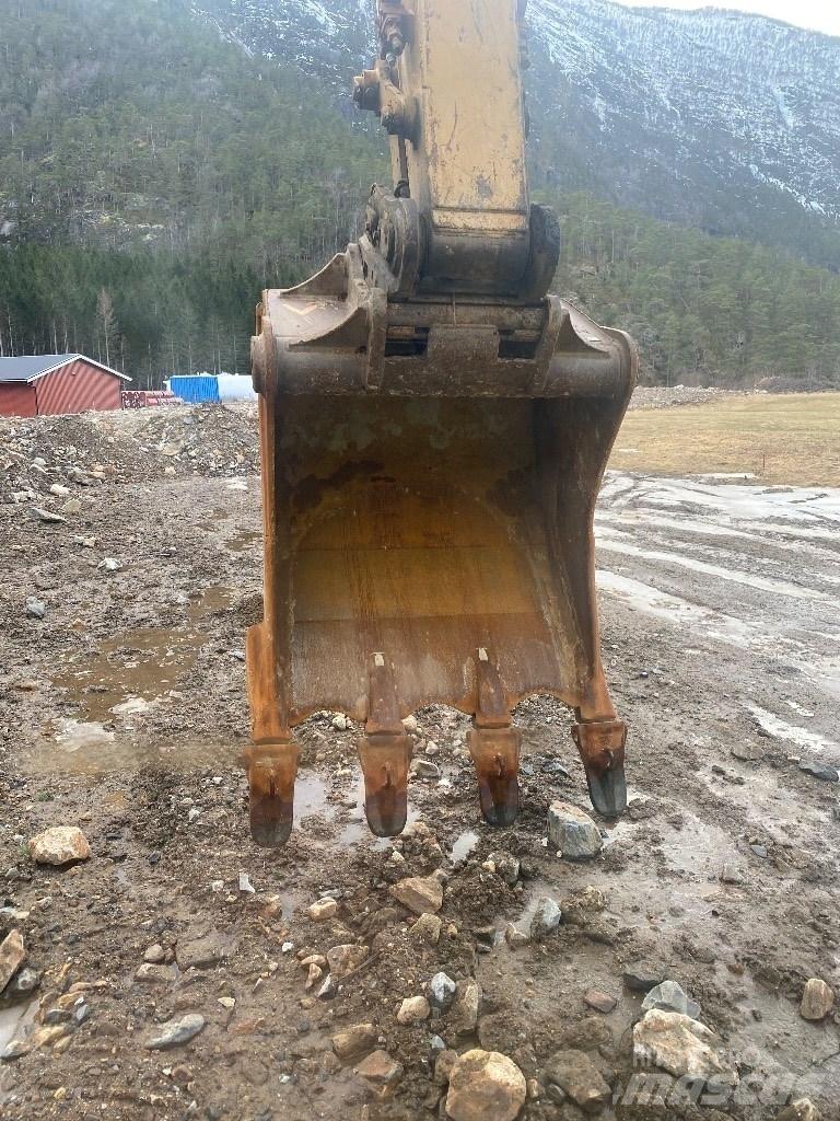 CAT 336 EL Pásová rýpadla