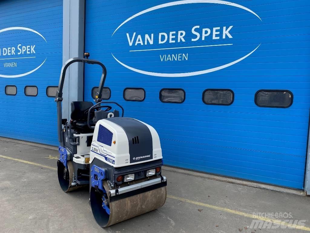 Dynapac CC900E Ostatní