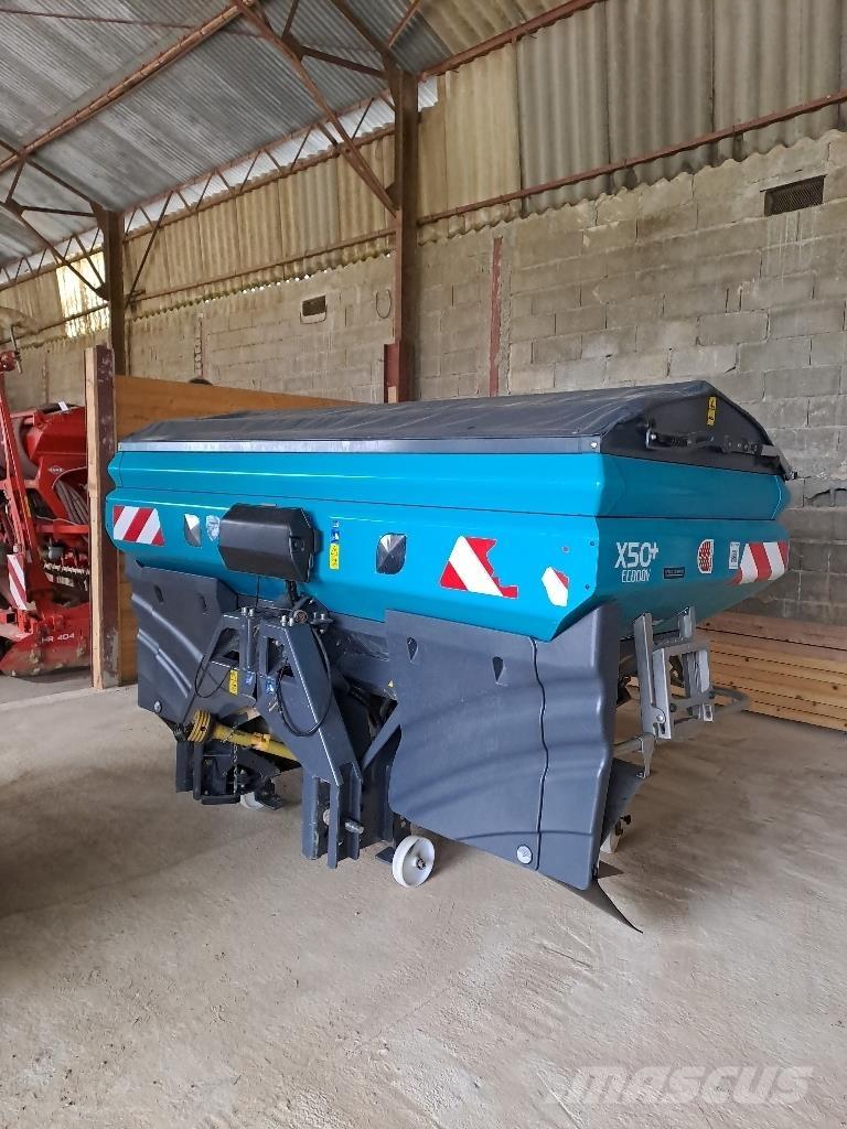 Sulky X50+ Aplikátory tekutých hnojiv