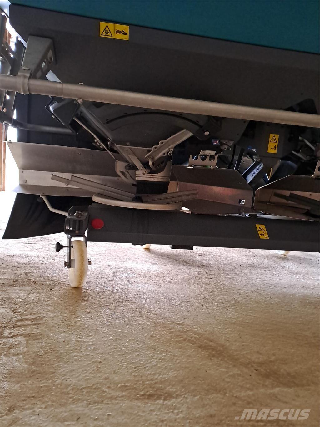 Sulky X50+ Aplikátory tekutých hnojiv