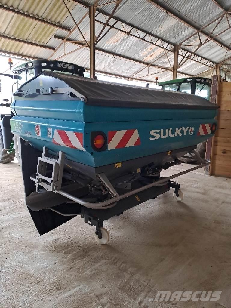 Sulky X50+ Aplikátory tekutých hnojiv