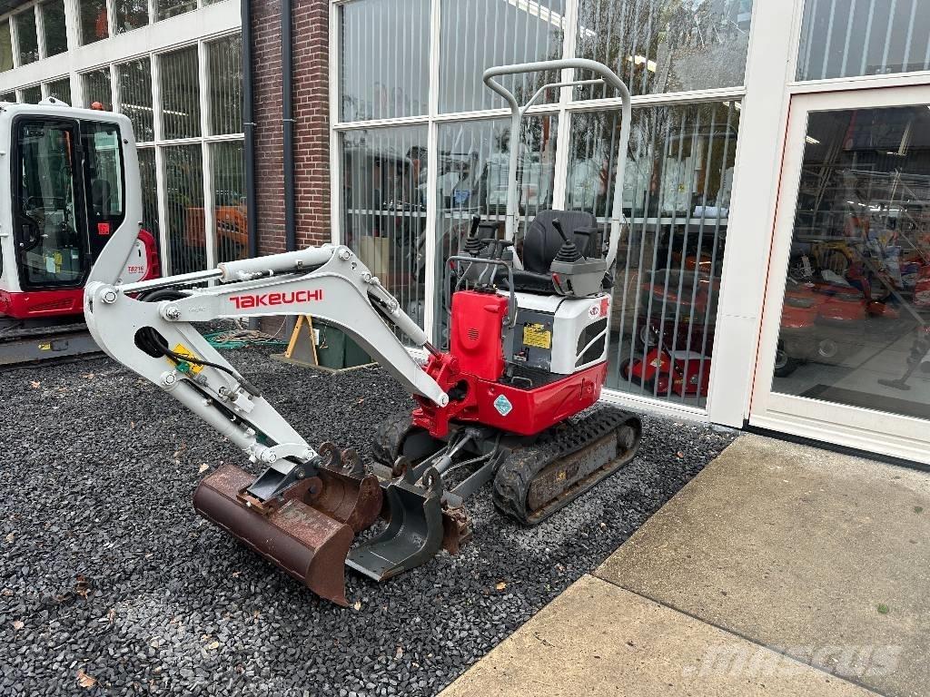 Takeuchi TB 210 R Mini rýpadla < 7t