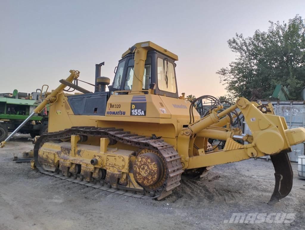 Komatsu D 155 A Pásové dozery