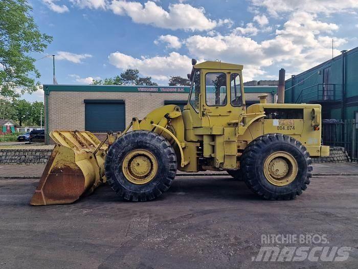 CAT 966C Kolové nakladače