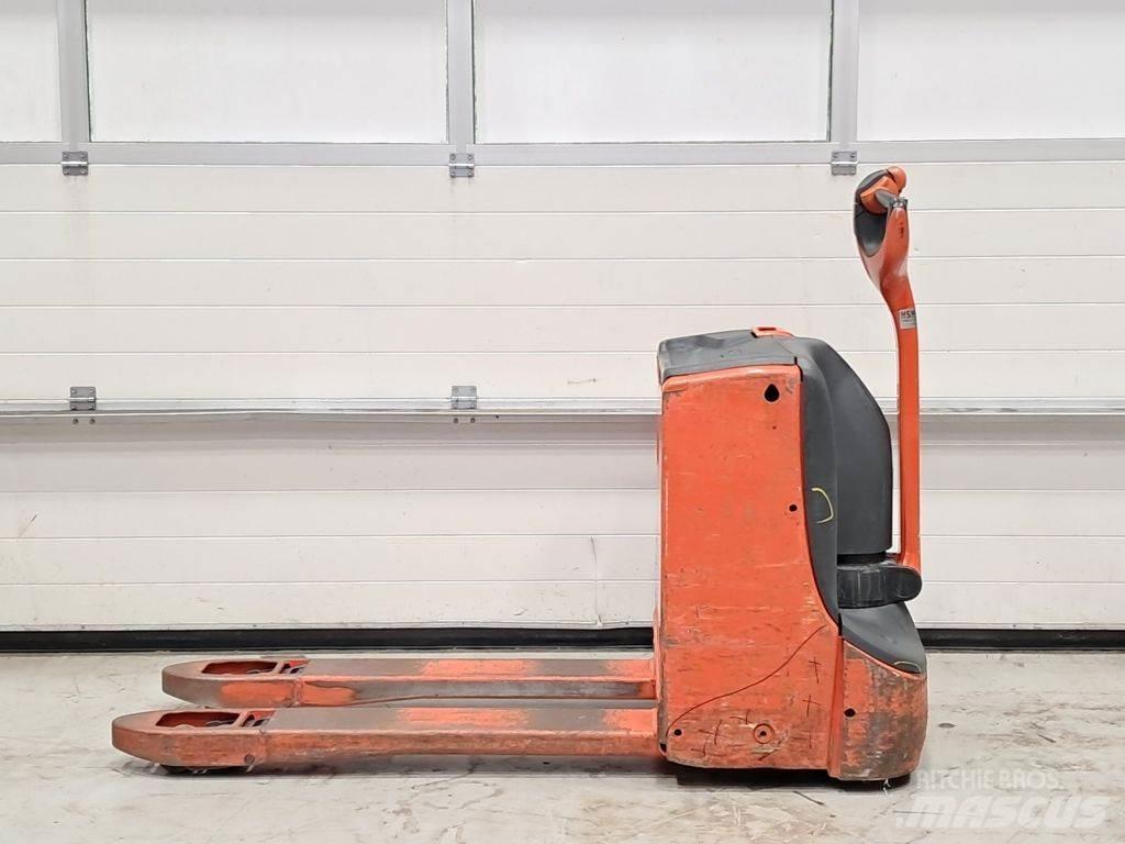 Linde T16 Nízkozdvižný vozík