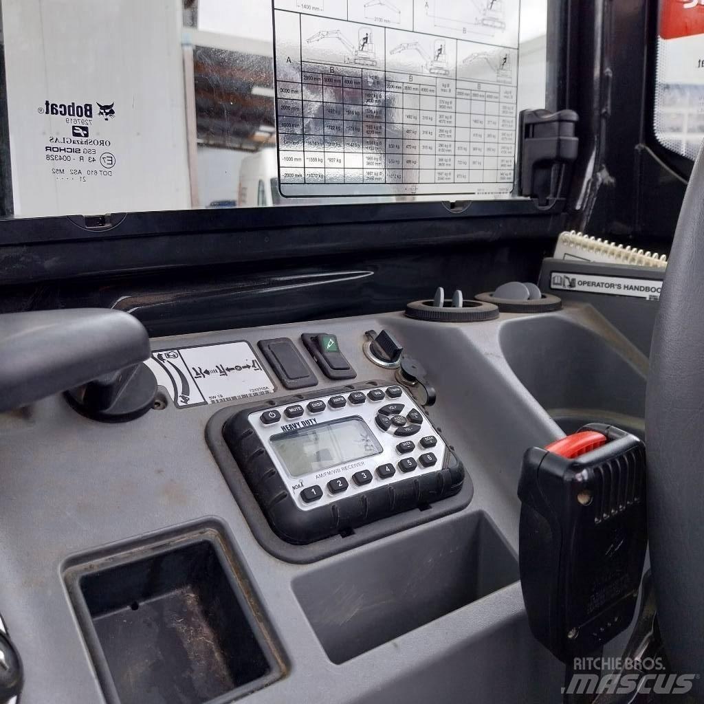 Bobcat E27z Kabine Mini rýpadla < 7t