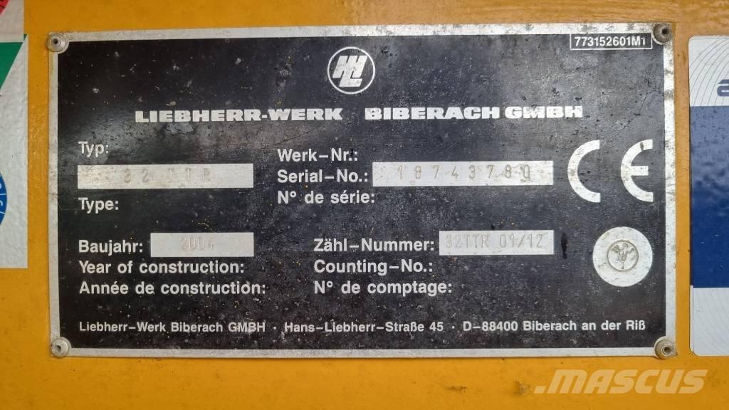 Liebherr 32 TTR Pásové jeřáby