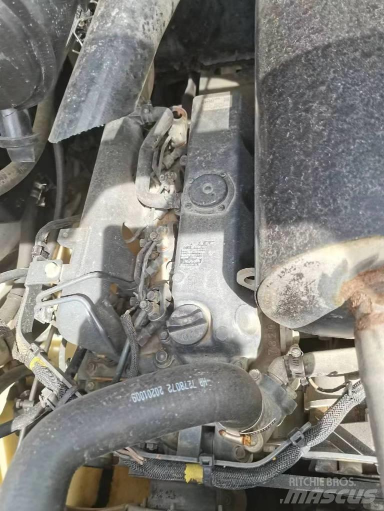 Bobcat S 16 Smykem řízené nakladače