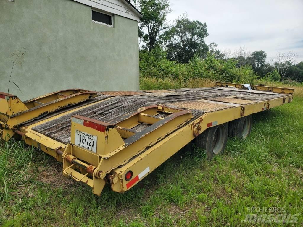 Eager Beaver 20TON Přívesy na přepravu automobilů