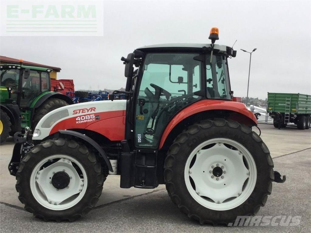 Steyr 4085 Kompakt Traktory