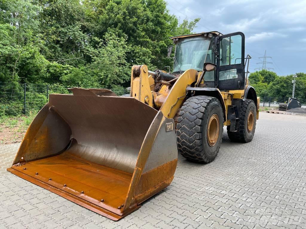 CAT 962 M Kolové nakladače