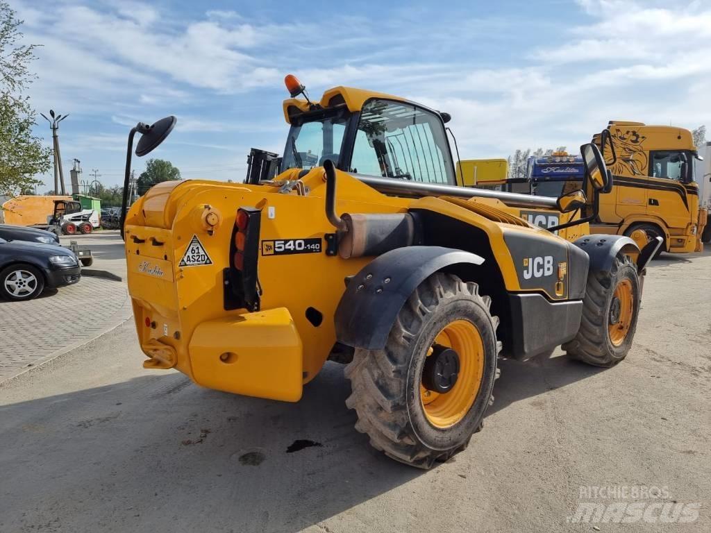 JCB 540-140 Hi Viz Teleskopické manipulátory