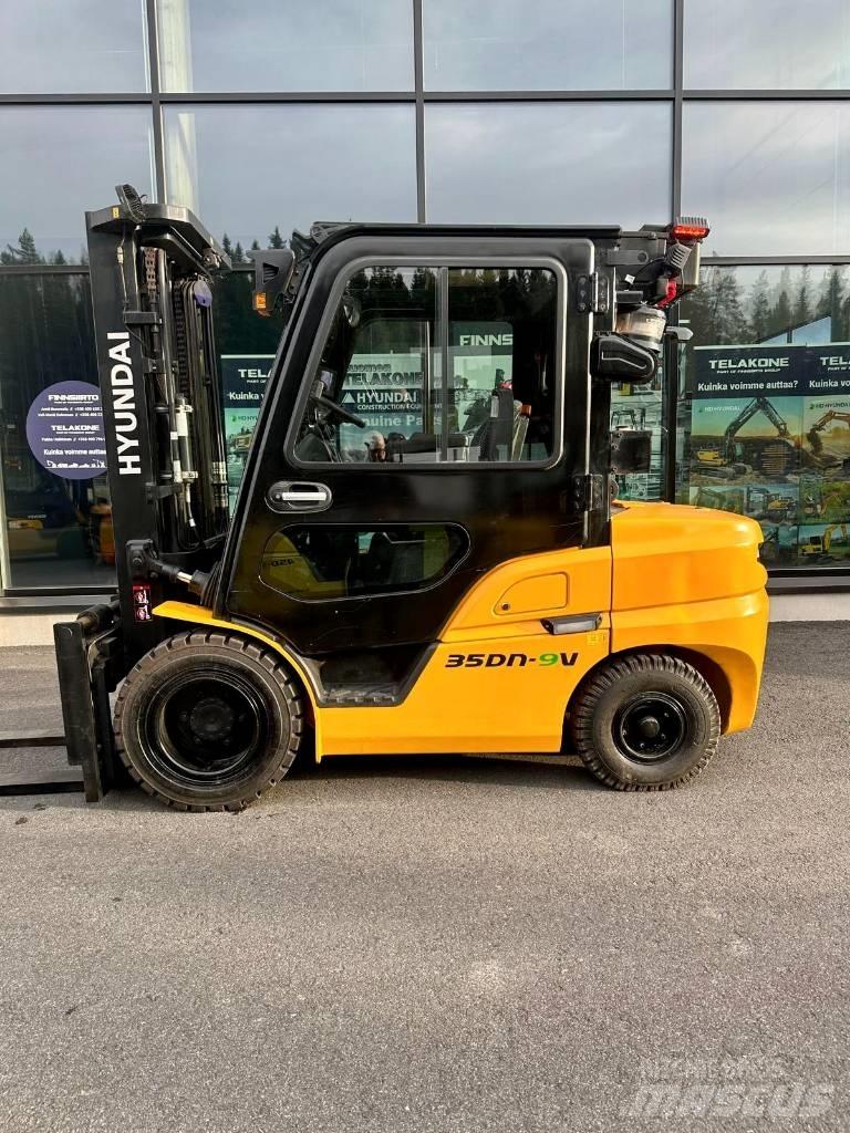 Hyundai 35DN-9V Dieselové vozíky
