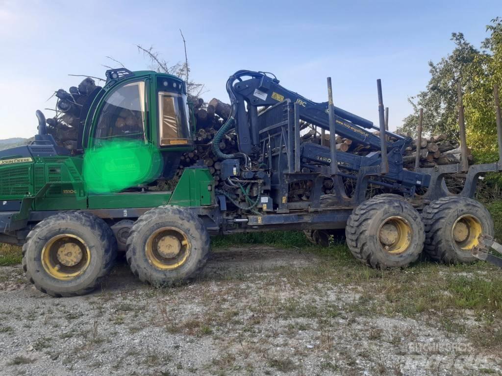 John Deere 1510G Vyvážecí traktory