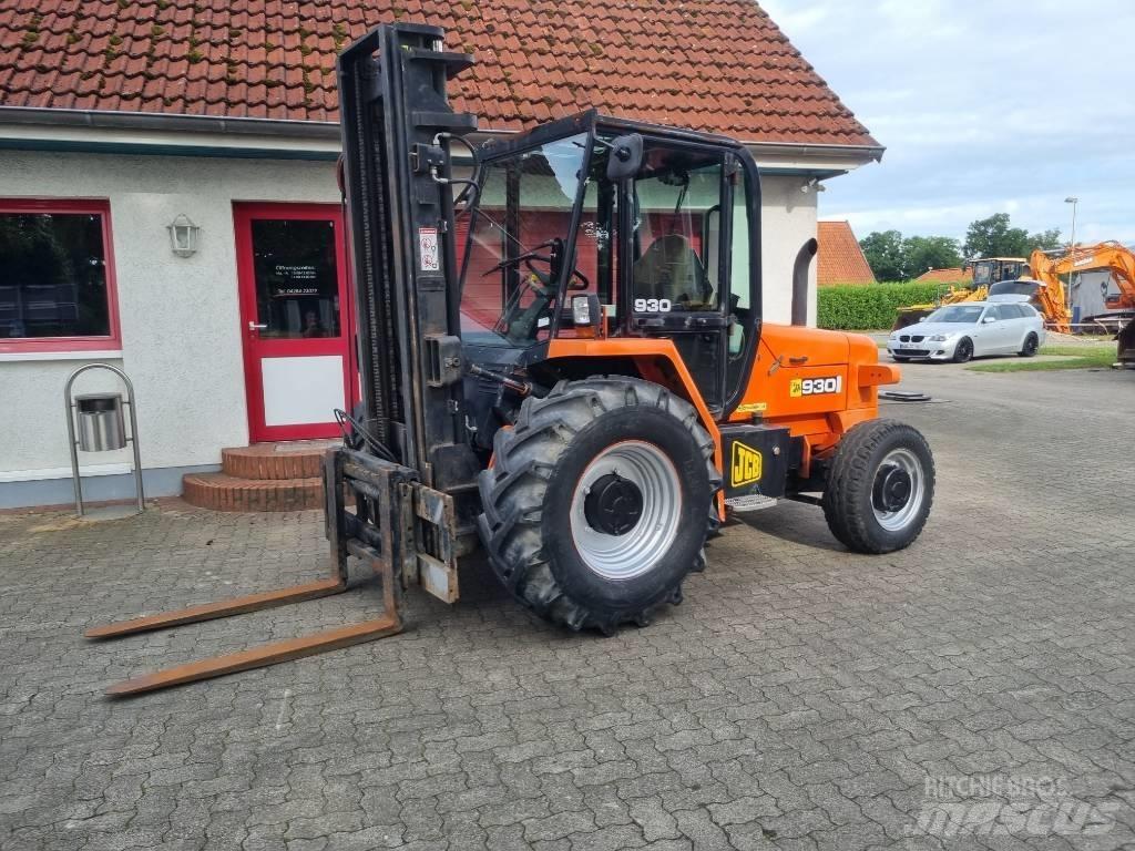 JCB 930-4 Terénní vysokozdvižné vozíky