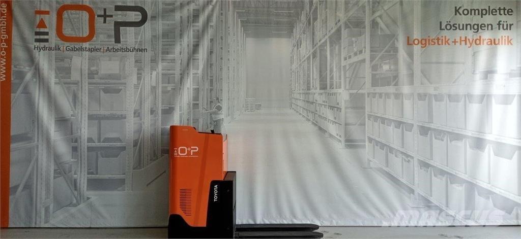 Toyota LSI200 Ručně vedené vysokozdvižné vozíky