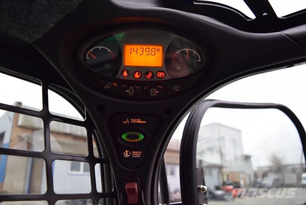 Bobcat S 550 Smykem řízené nakladače