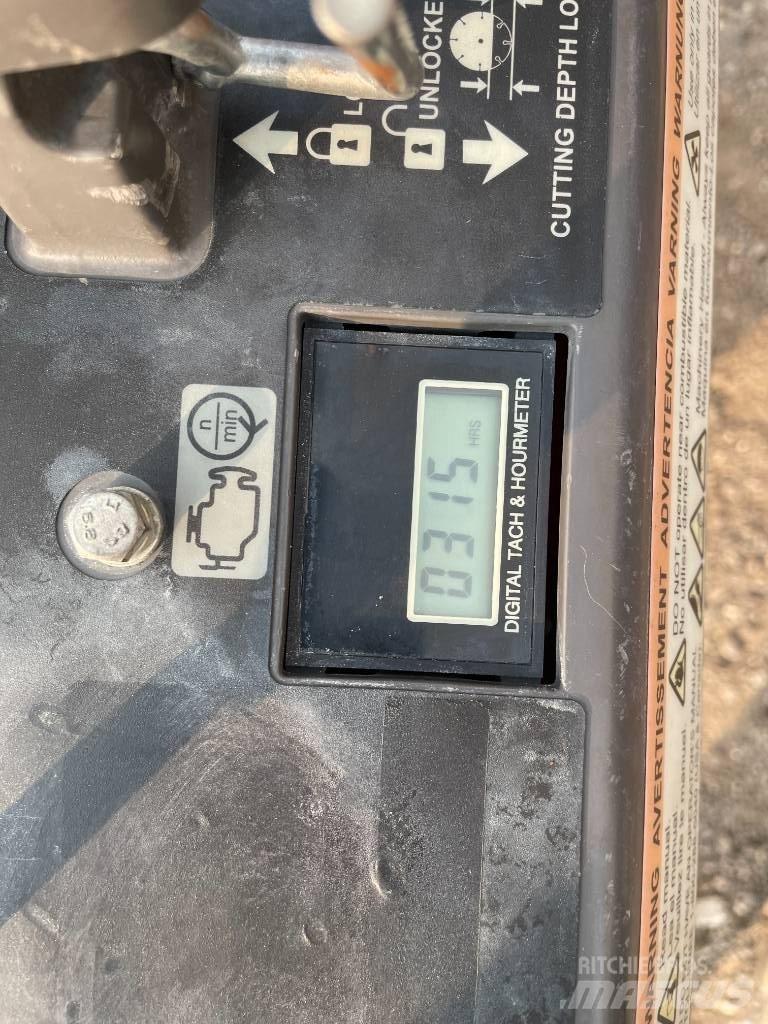 Husqvarna FS413 Stavební míchačky