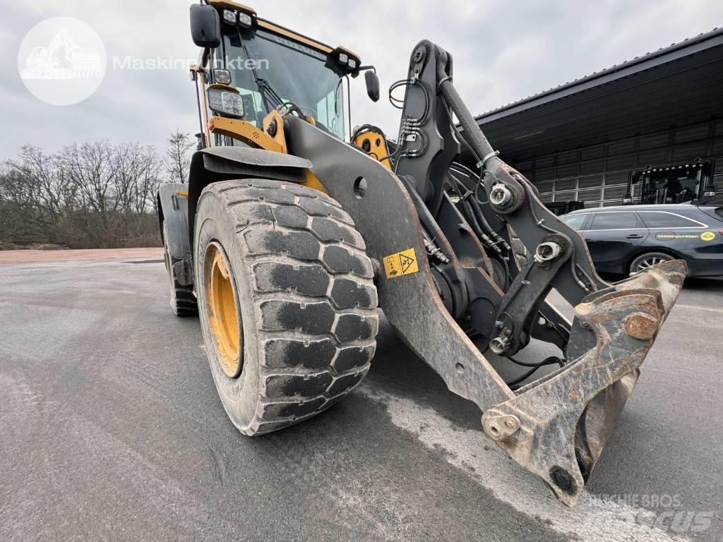 Volvo L 90 H Kolové nakladače