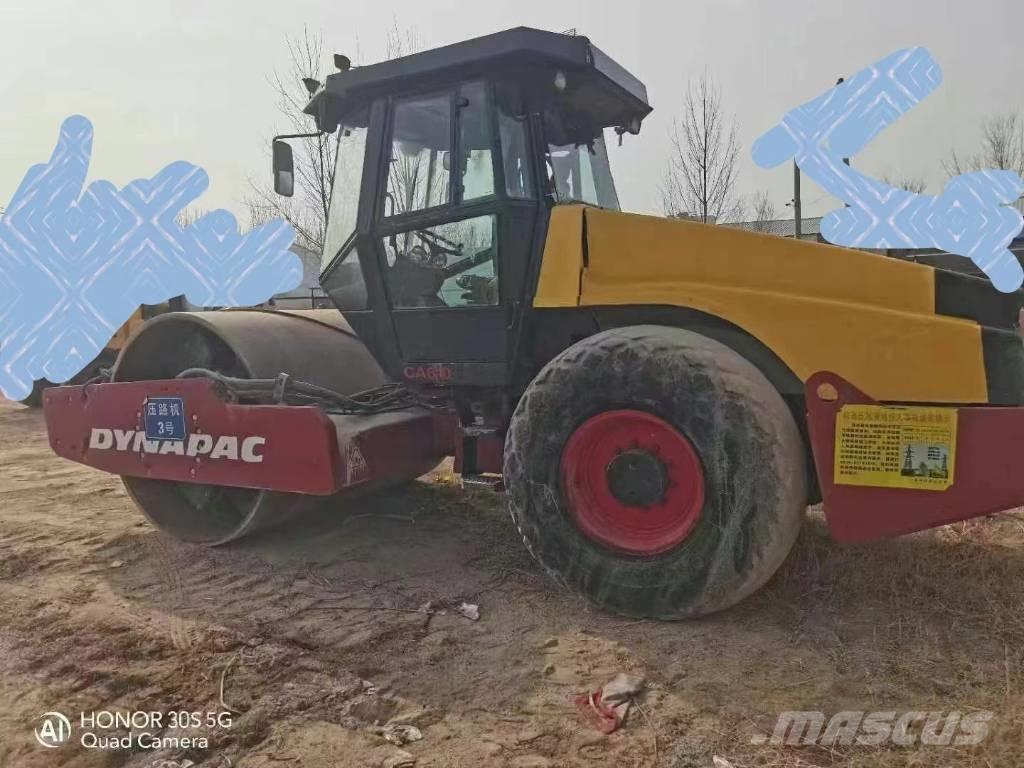 Dynapac 610AC Kombinované válce