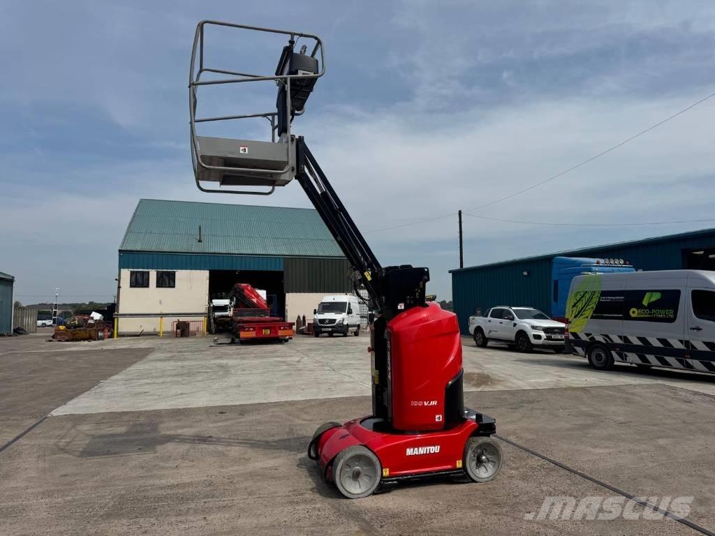 Manitou 100 VJR Vertikální sloupové výtahy