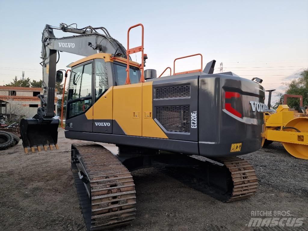 Volvo EC 220 E Pásová rýpadla