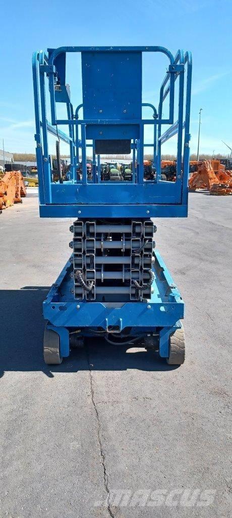 GENIE GS4047 Nůžková zvedací plošina