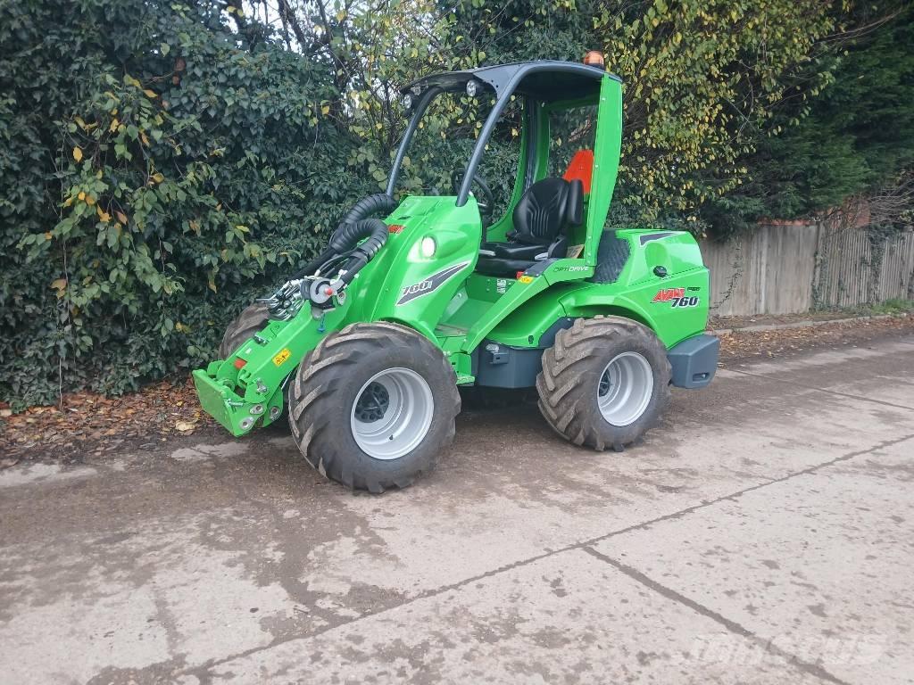 Avant 760i Víceúčelové nakladače