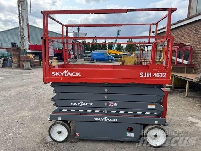 SkyJack SJ 4632 Nůžková zvedací plošina