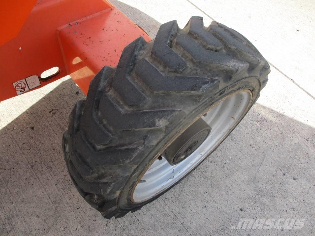 JLG 340AJ (835) Kompaktní samohybné kloubové plošiny