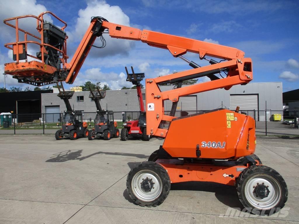 JLG 340AJ (835) Kompaktní samohybné kloubové plošiny
