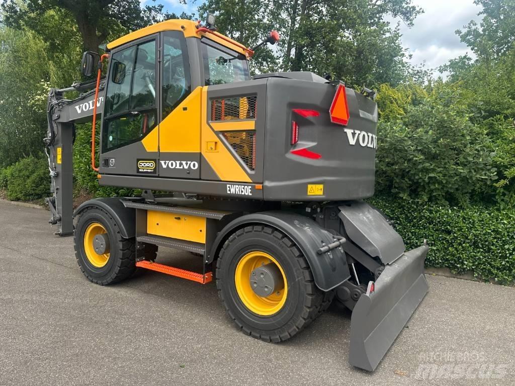 Volvo EWR 150 E Kolová rýpadla
