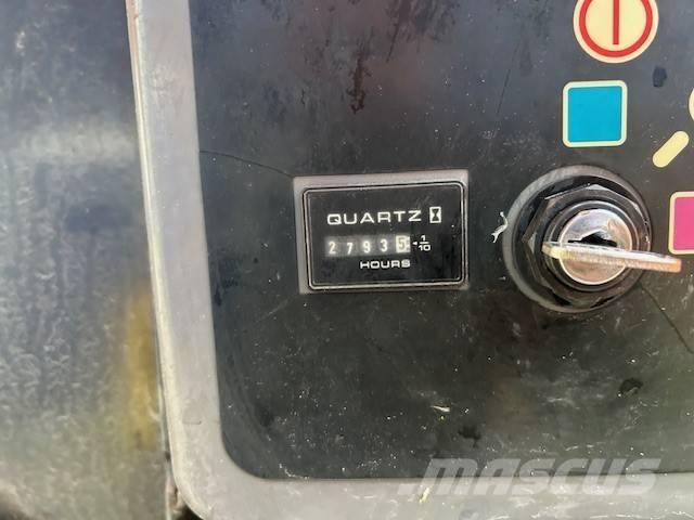 JLG 660 SJ Teleskopické plošiny