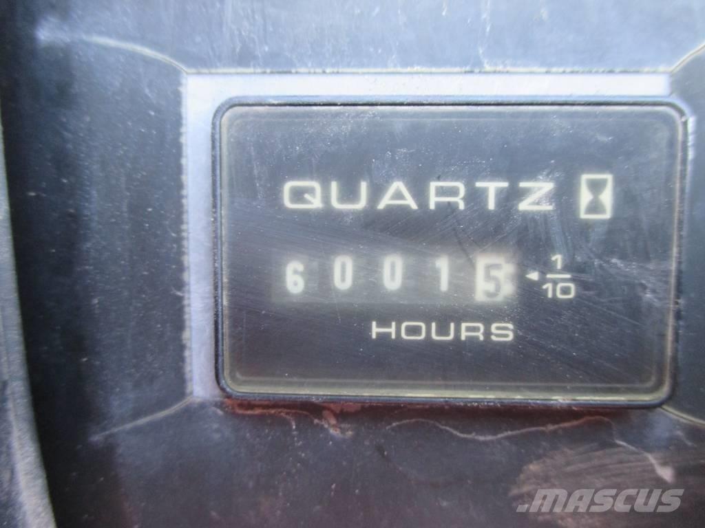 JLG 860 SJ Teleskopické plošiny