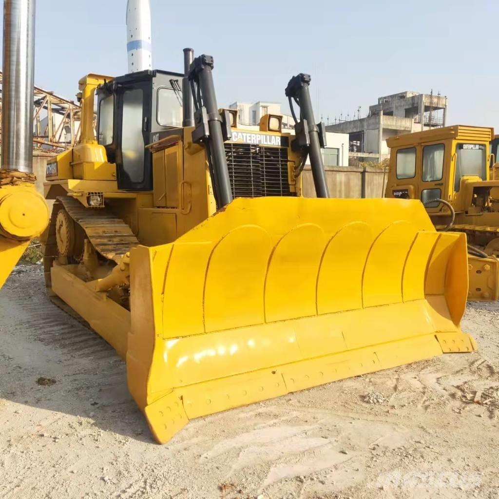 CAT D7H Pásové dozery