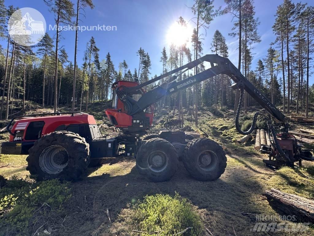 Komatsu 951 Harvestory