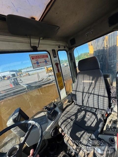 Liebherr A 934 B HD Stroje pro manipulaci s odpadem
