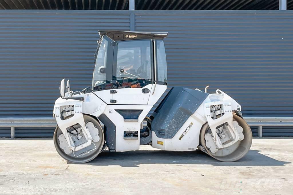 Bomag BW 151 AD-5 Tandemové válce