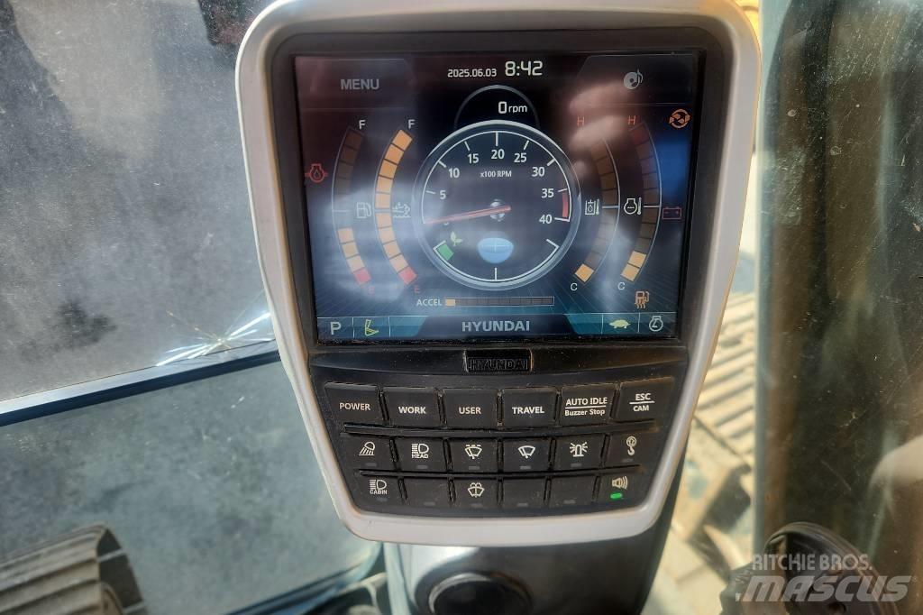Hyundai HX 235 LCR Pásová rýpadla