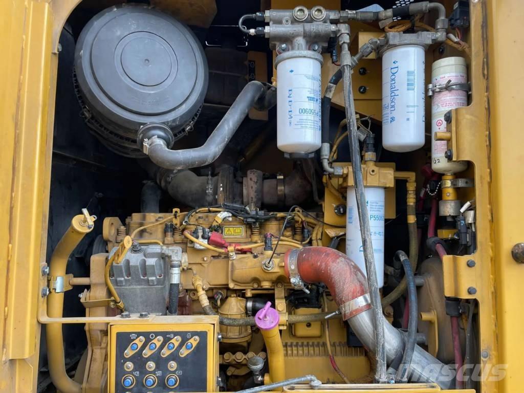 CAT 140M Grejdry